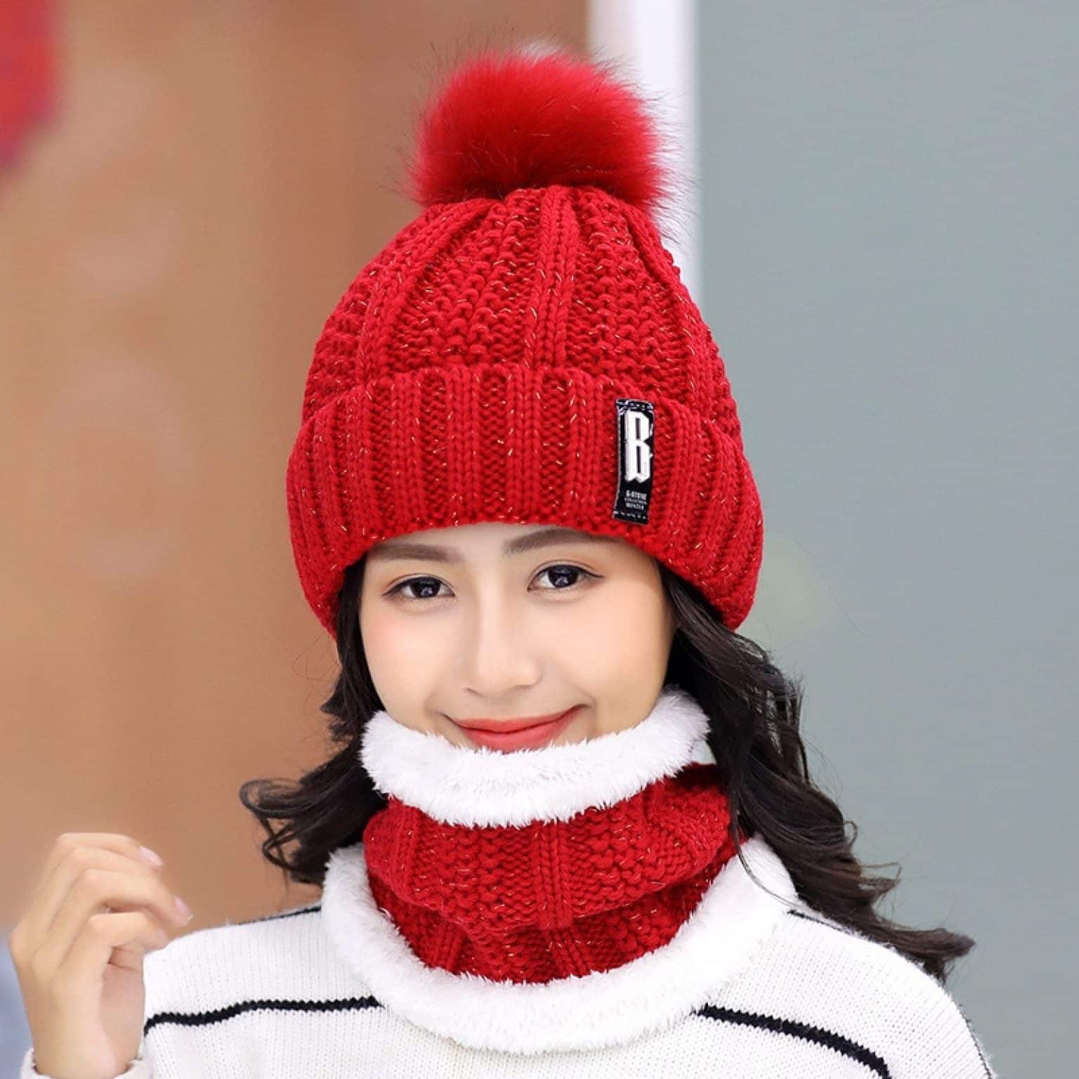 Pom Pom Beanie Pom Pom Beanie Wine red Set red
