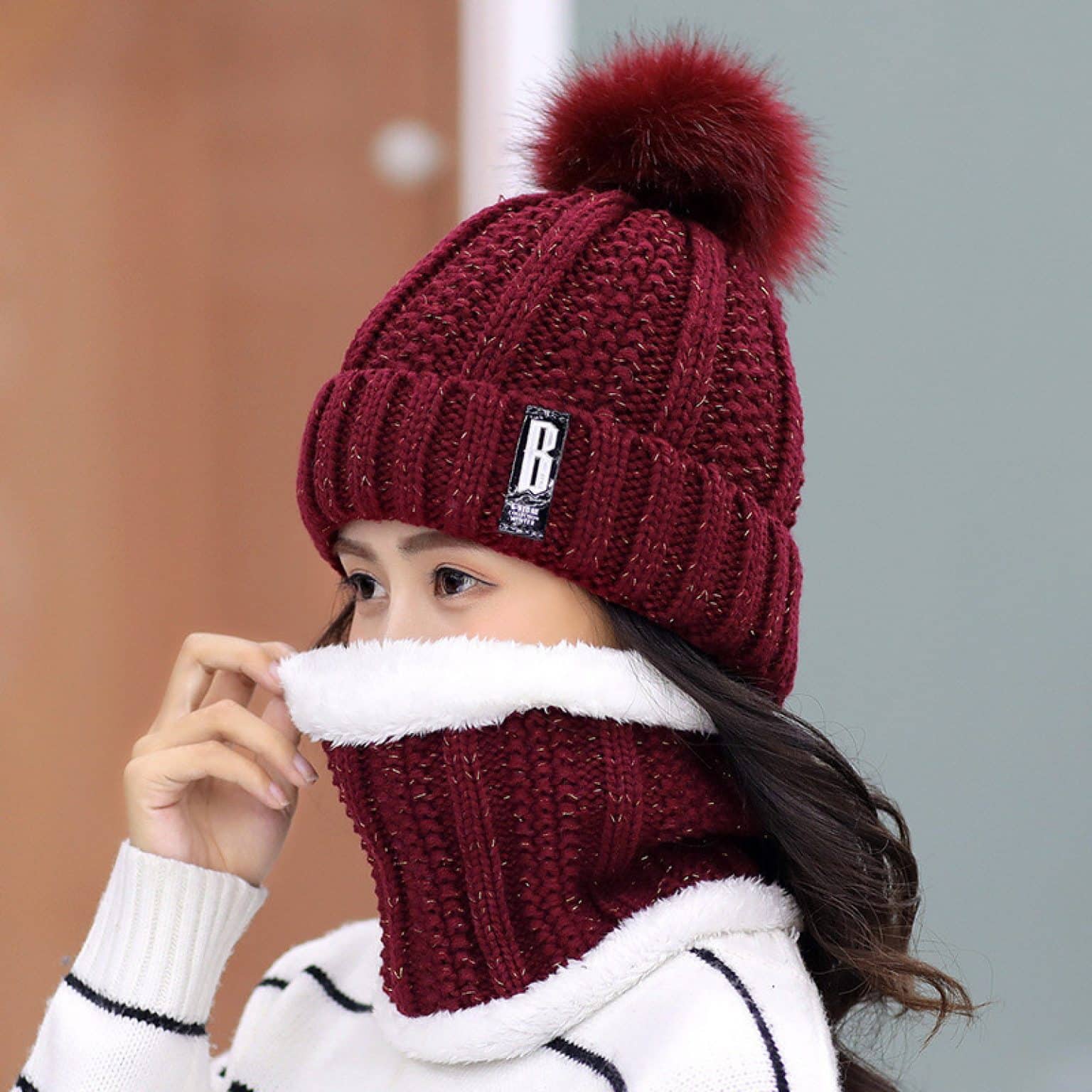 Pom Pom Beanie Wine red Set