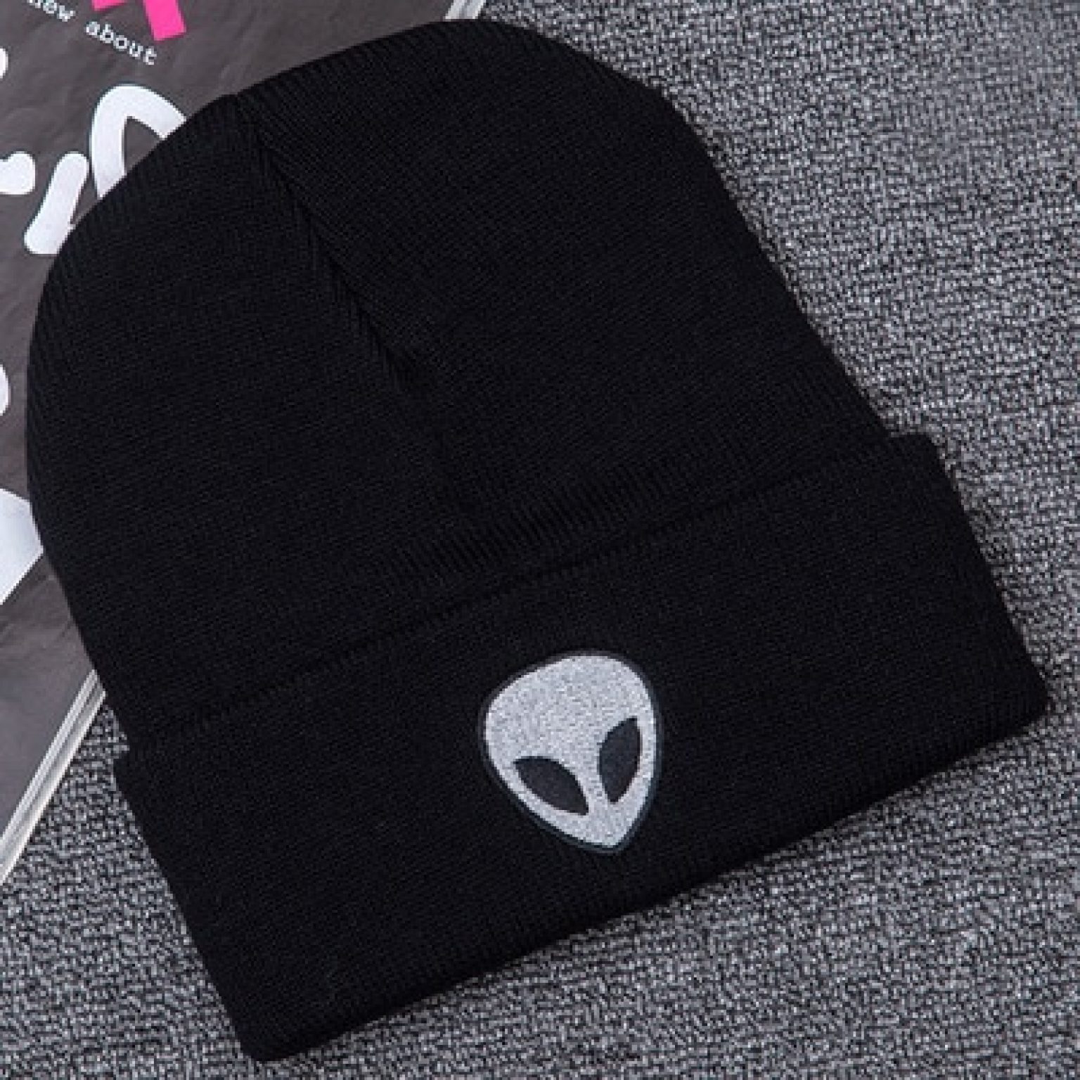 Alien Winter Hat Black