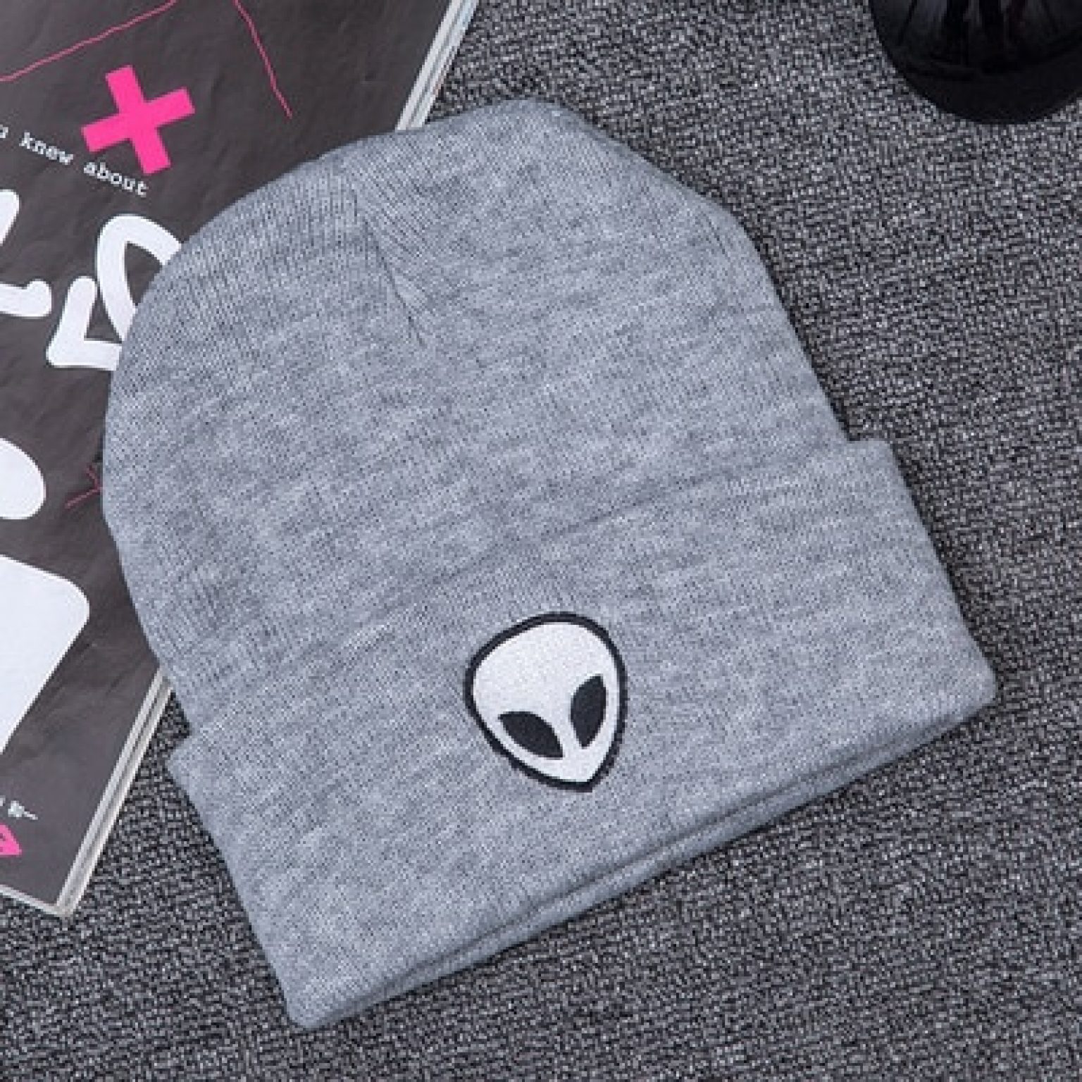Alien Winter Hat Gray